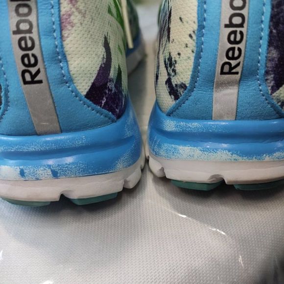 Reebok Women's Zpump Fusion Urban Running Shoe Size 9 - Picture 7 of 8